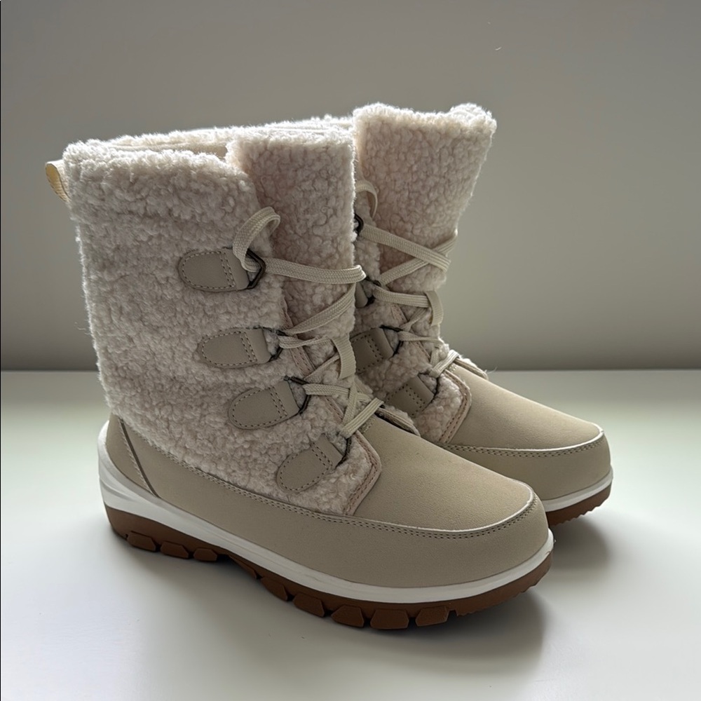 Universal Thread Winter Boots - Size 6